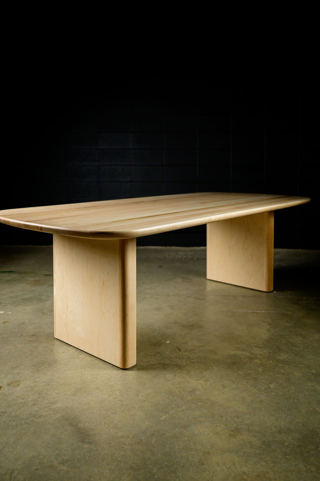 Gabriel Table